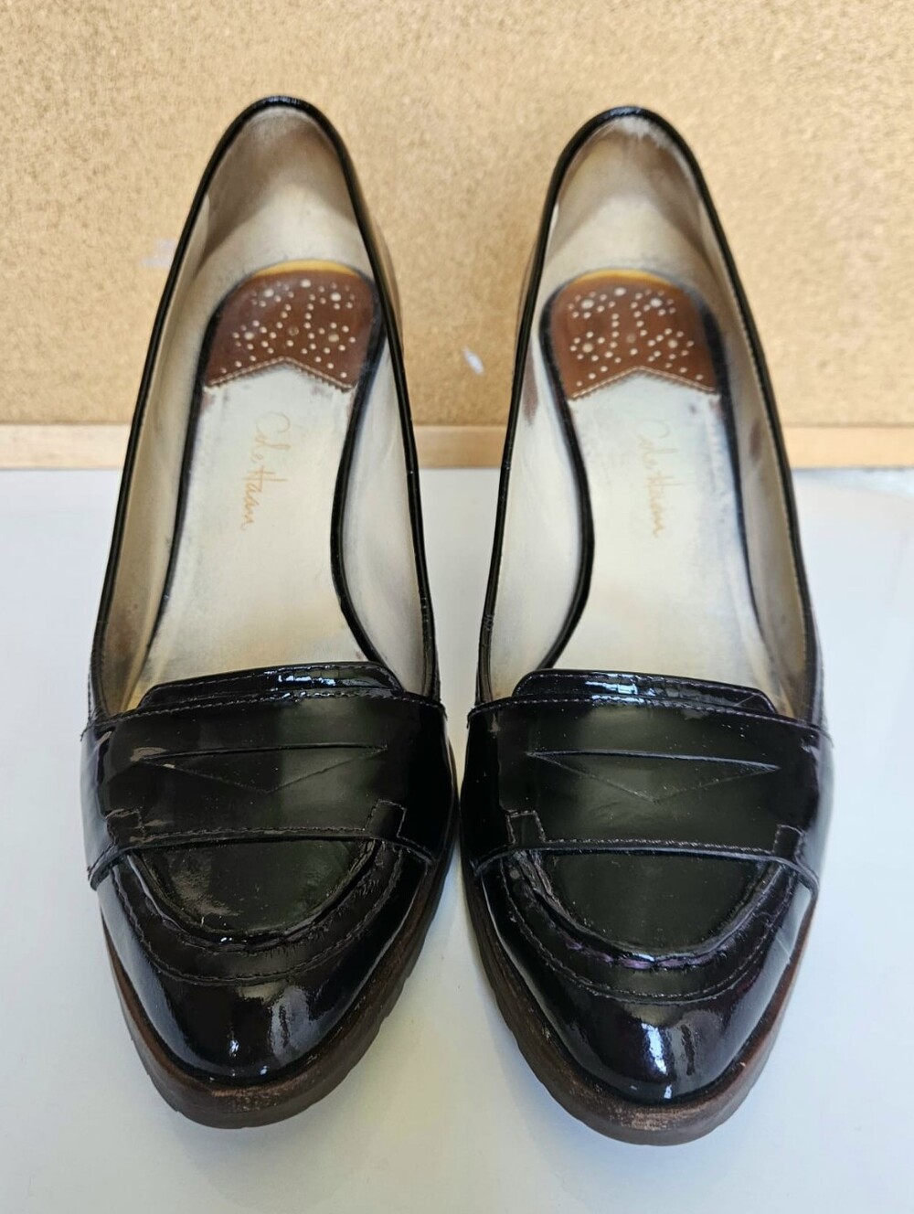 Cole Haan Dark Burgundy Patent Leather Pumps With Nike Air Soles - Picture 3 of 16